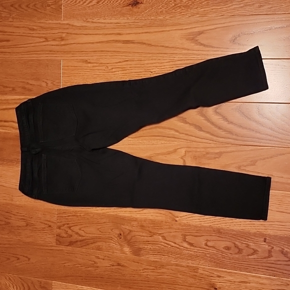 Mid Rise Curvy Skinny Black Jeans - 4/27S - Picture 2 of 9